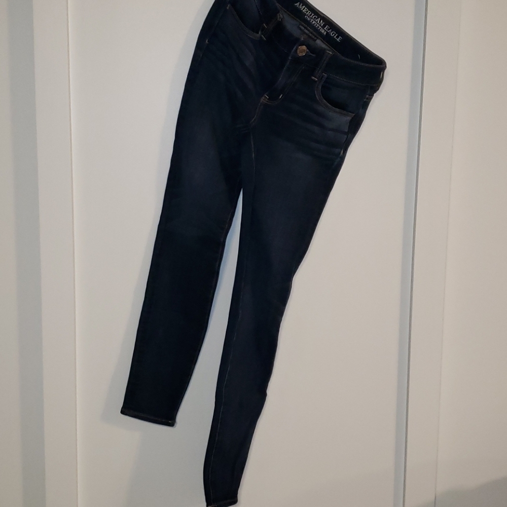 AE Dark Wash Blue Jeans